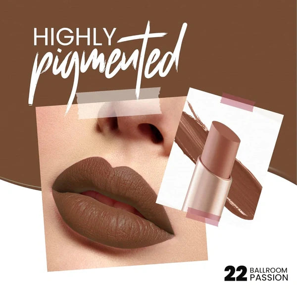 Model wearing MARS Shade 22 Ballroom Passion for an elegant, feminine, and polished lip look - Pink Flash BD